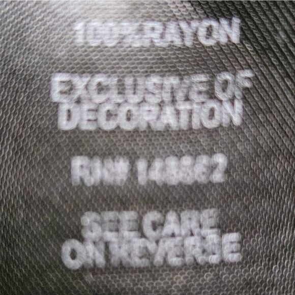 TORRID Babydoll Rayon Crape Embroidery lace- Up LongSleeve Top 1X - Picture 12 of 16